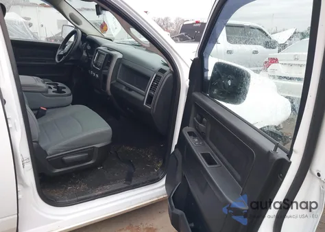 2016 Ram 1500 Tradesman z USA, uszkodzony, nr VIN 1C6RR7FT4GS142400